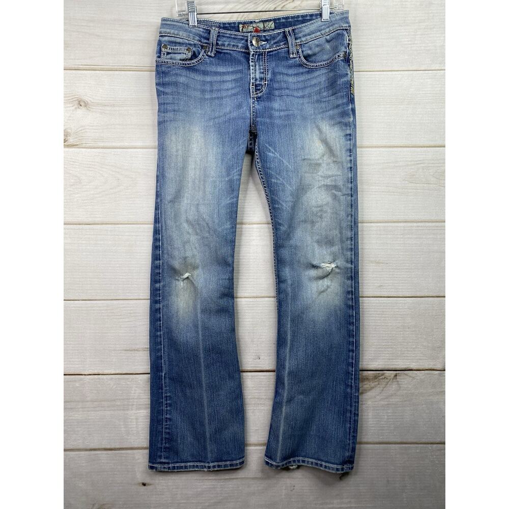 BKE Buckle Kate Boot Women's 28 Bootcut Medium Wash Denim Distressed Jeans